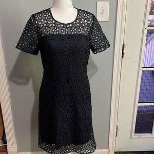 Navy blue dress with black lined flowers size 6 brand Eliezer Tahari